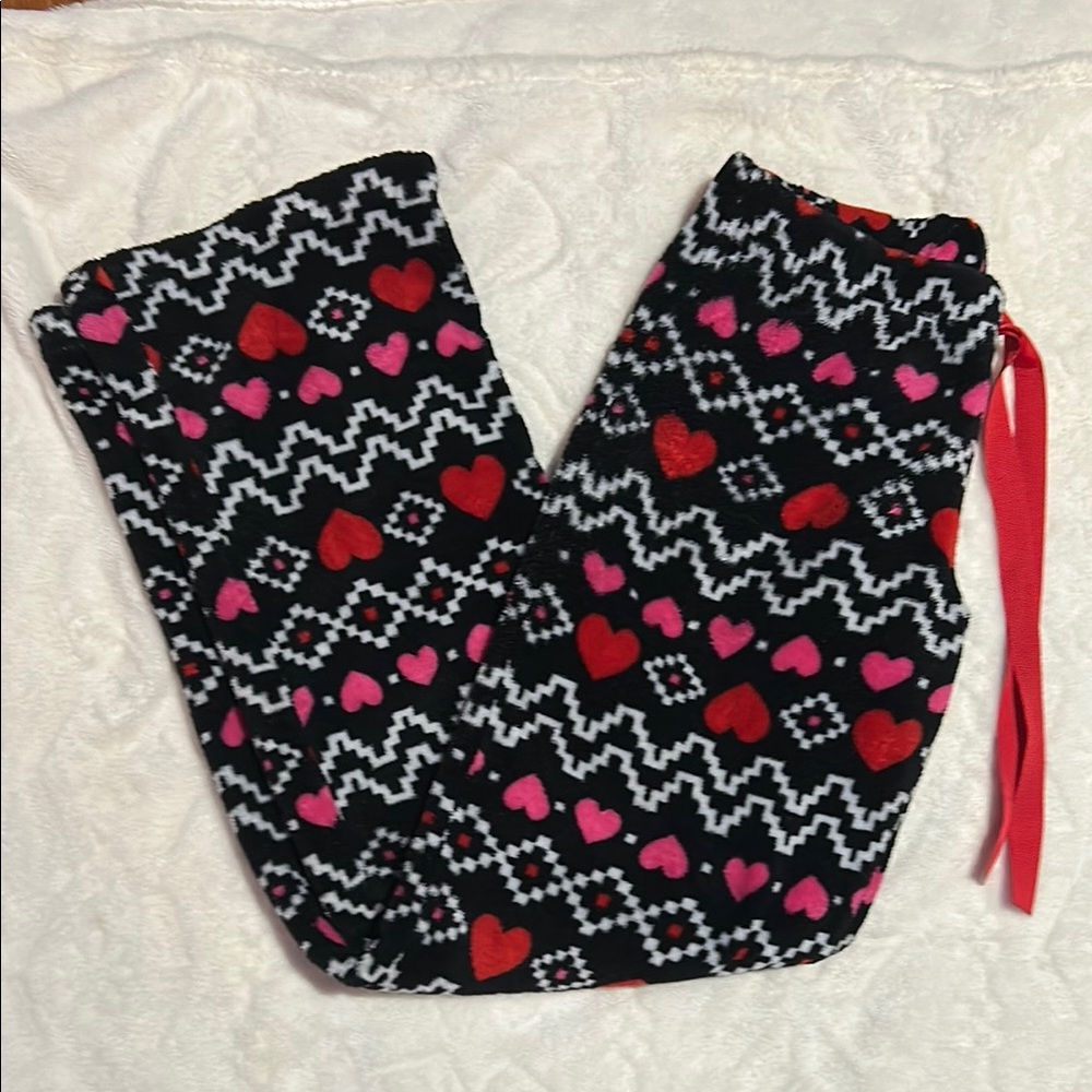 Cozy Kids Pajamas with Heart Pattern